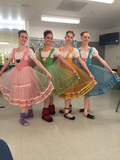 Napoli beer maids backstage